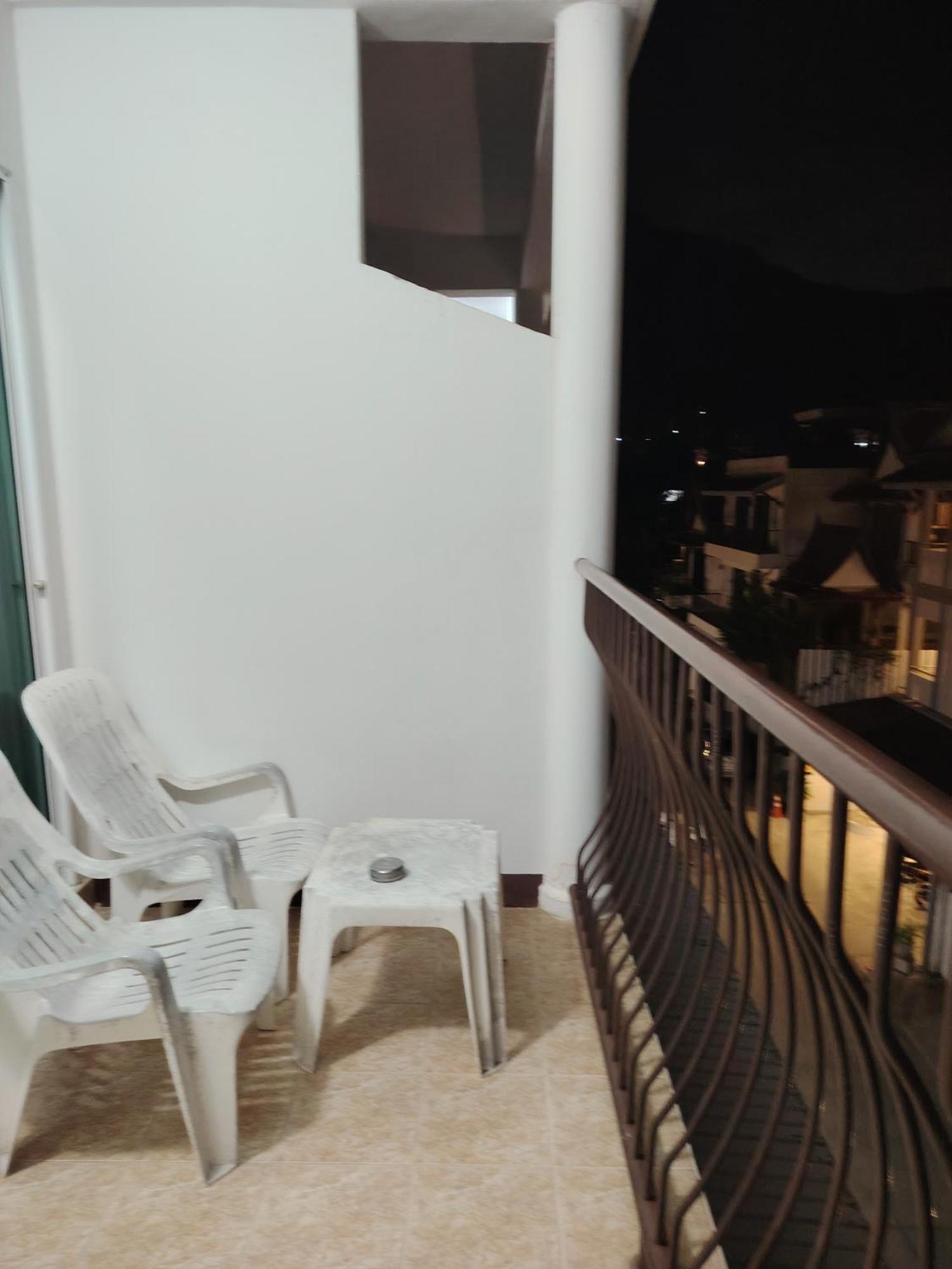 Aram Hotel Kata Beach  Buitenkant foto